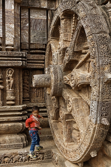 Konarak-Temple du soleil-061